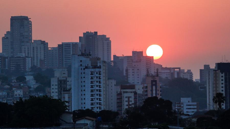 Clima seco em São Paulo: chuva deve ficar abaixo da média no país