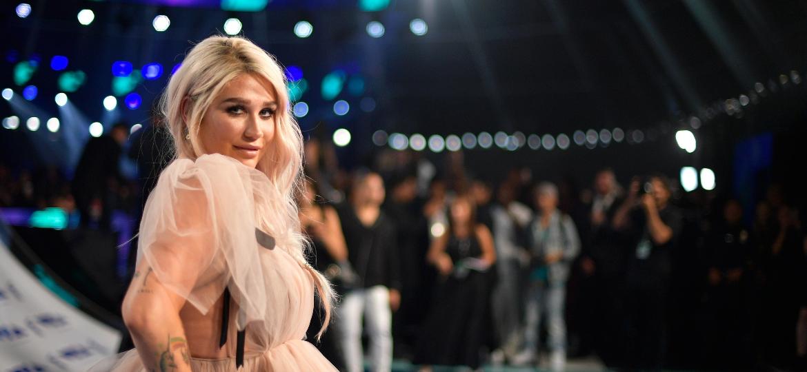 Cantora Kesha participa do MTV Music Awards 2017, na Califórnia - Matt Winkelmeyer/Getty Images/AFP