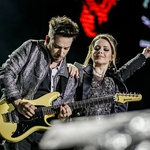 O que fazem Sandy e Junior?