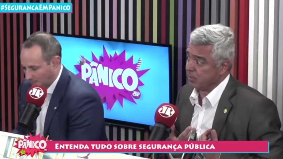 Major Olimpio durante participação no "Pânico", da Rádio Jovem Pan - Reprodução