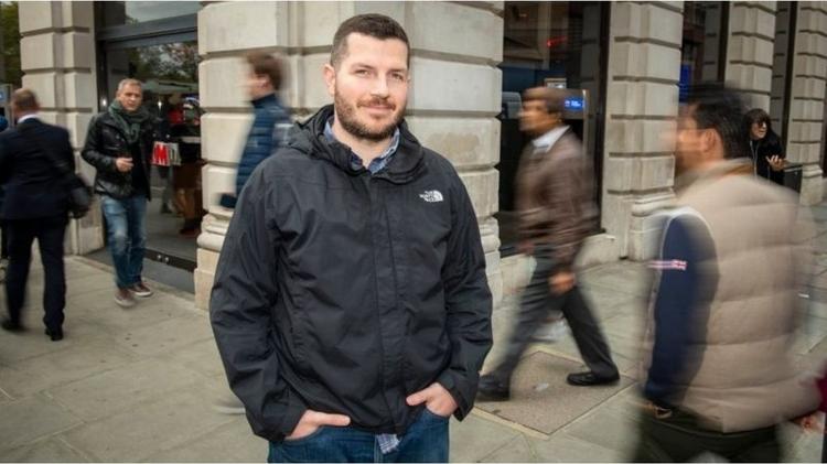 Após acidente, Thomas convive com 'cegueira para feições' - Thomas Leeds/BBC - Thomas Leeds/BBC