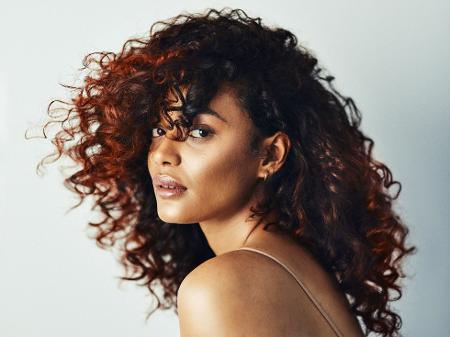 Óleos vegetais têm alto poder de hidratação para os cabelos - Getty Images