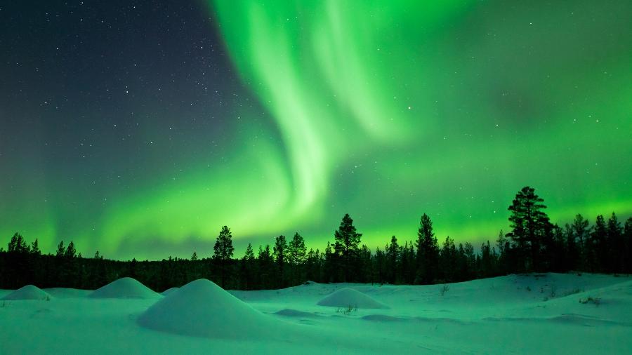 Aurora boreal na Lapônia, região da Finlândia - Getty Images/iStockphoto