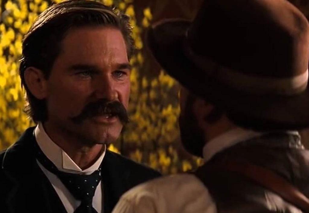 Kurt Russell em "Tombstone - A Justiça Está Chegando" (1993) - Reprodução