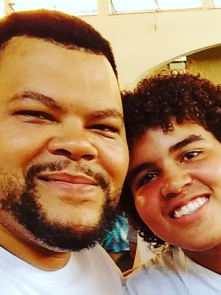 Babu Santana e o filho, Carlinhos Santana - Reprodução/Instagram