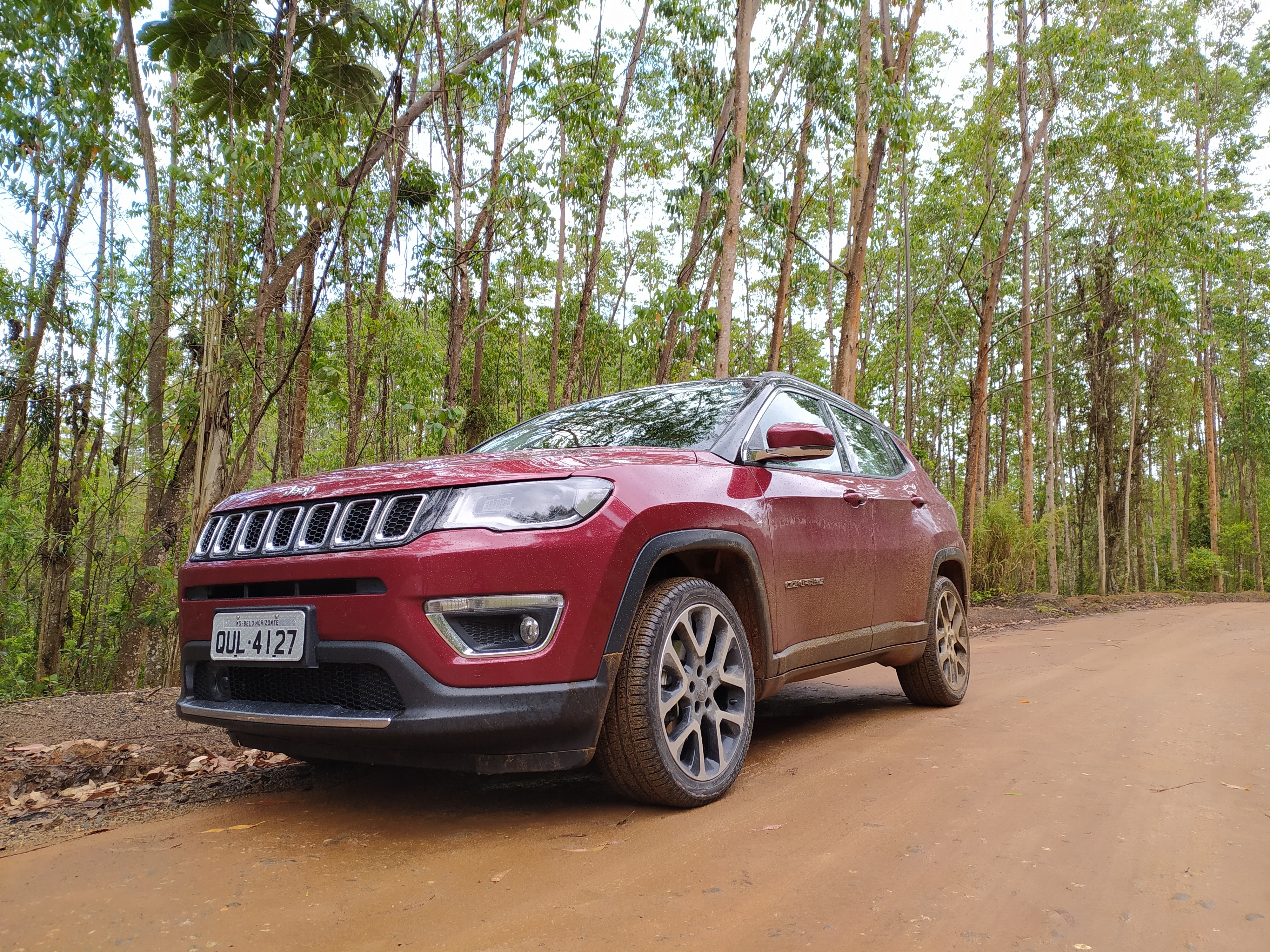 Jeep lança aplicativo gratuito com GPS para trilhas; testamos a novidade -  07/10/2020 - UOL Carros