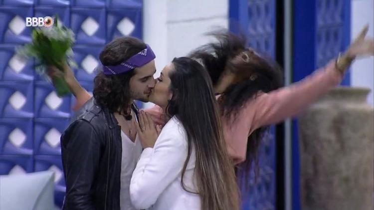 BBB 21: Juliette e Fiuk dão selinho - Reprodução/Globoplay - Reprodução/Globoplay