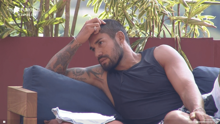 A Fazenda 2021: Bil diz que suas cuecas desapareceram - Reprodução/Playplus - Reprodução/Playplus