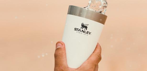 Copo Stanley: a ciência por trás da modinha que mantém a cerveja gelada - Tilt