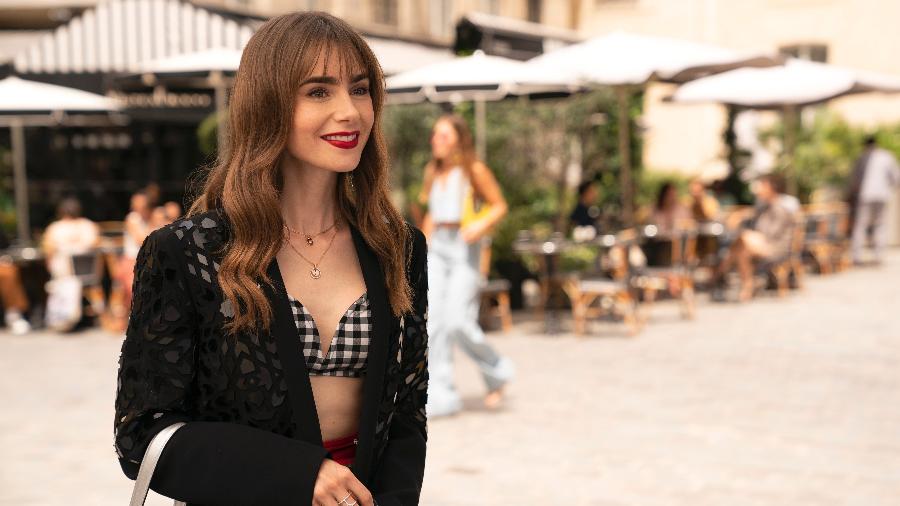 Emily In Paris. Lily Collins