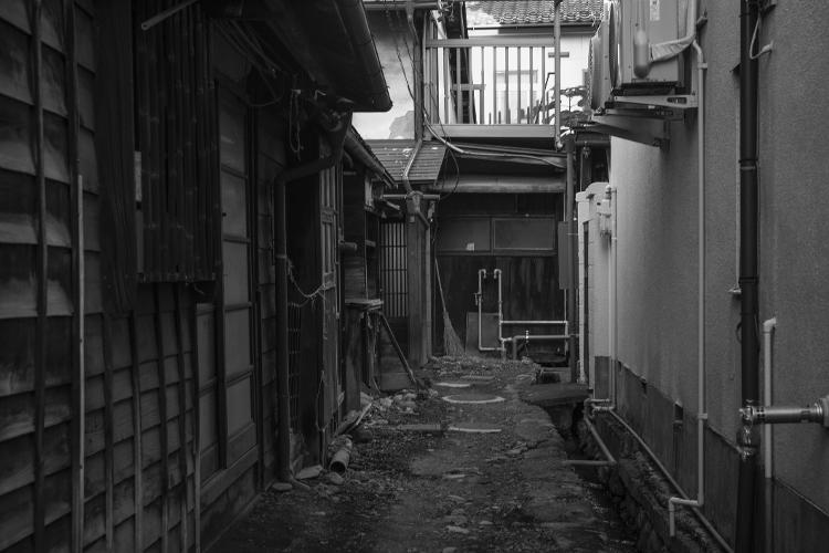 Akiyas, casas "de bruxa" abandonadas no Jap&atilde;o - yosuke-n/Getty Images/iStockphoto - yosuke-n/Getty Images/iStockphoto