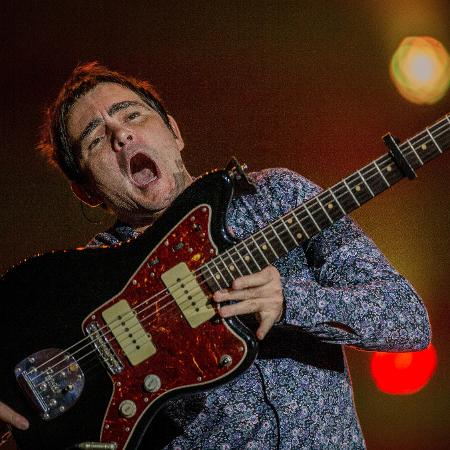 Samuel Rosa toca guitarra no show do Skank no Rock in Rio - Eduardo Anizelli/Folhapress - Eduardo Anizelli/Folhapress