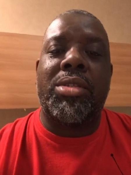 Cantor Péricles tranquiliza fãs - Reprodução - Reprodução