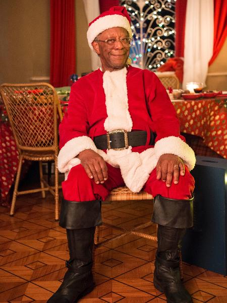 Milton Gonçalves será Papai Noel por um dia no especial Juntos a Magia Acontece, exibido no Natal na Globo - Estevam Avellar/Globo
