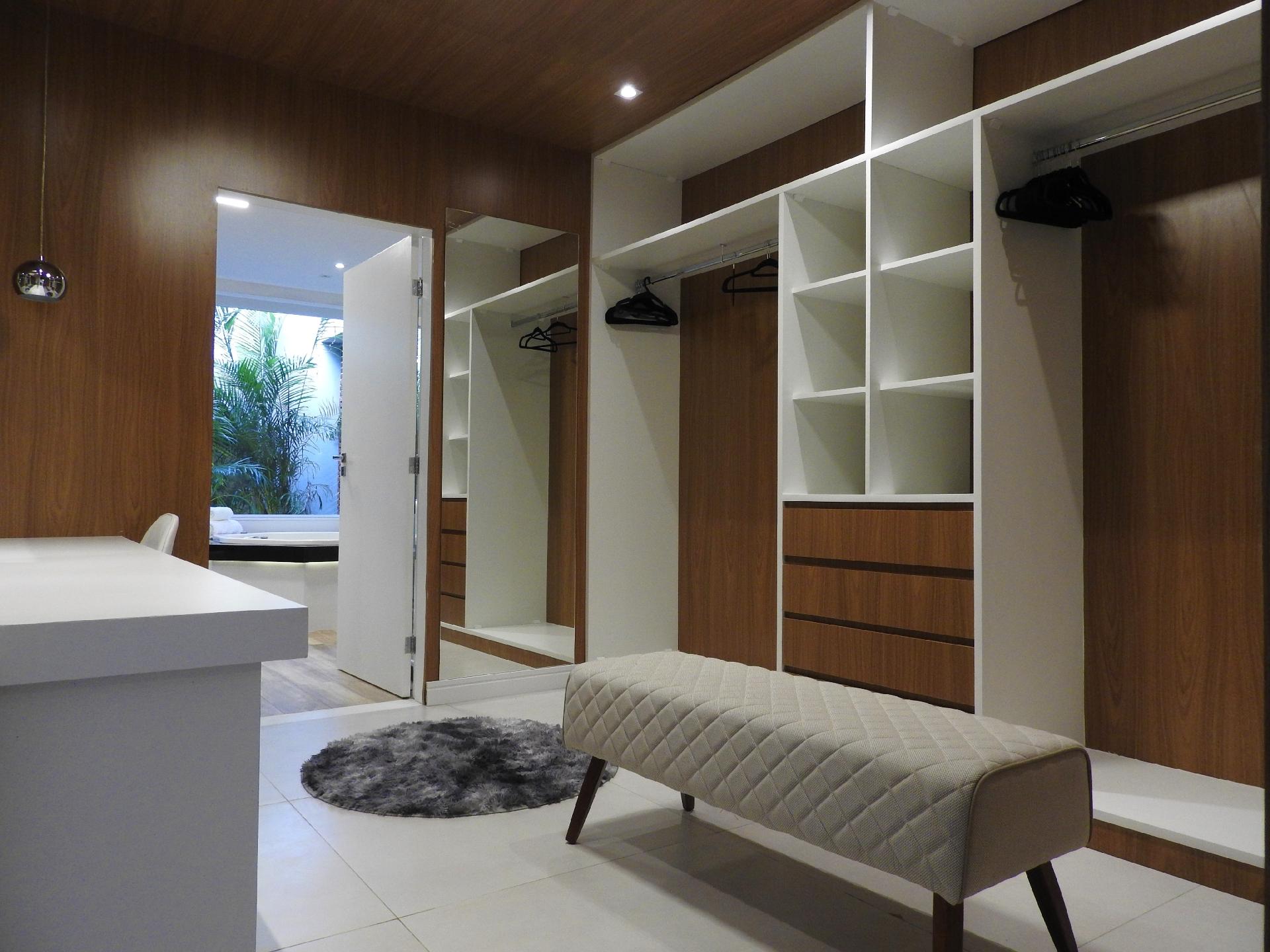 Closet da casa que chamou a atenção das pessoas - Divulgação