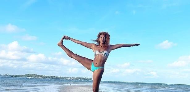 Experimente sessão gratuita de Yoga na praia com o Sesc – Radar do