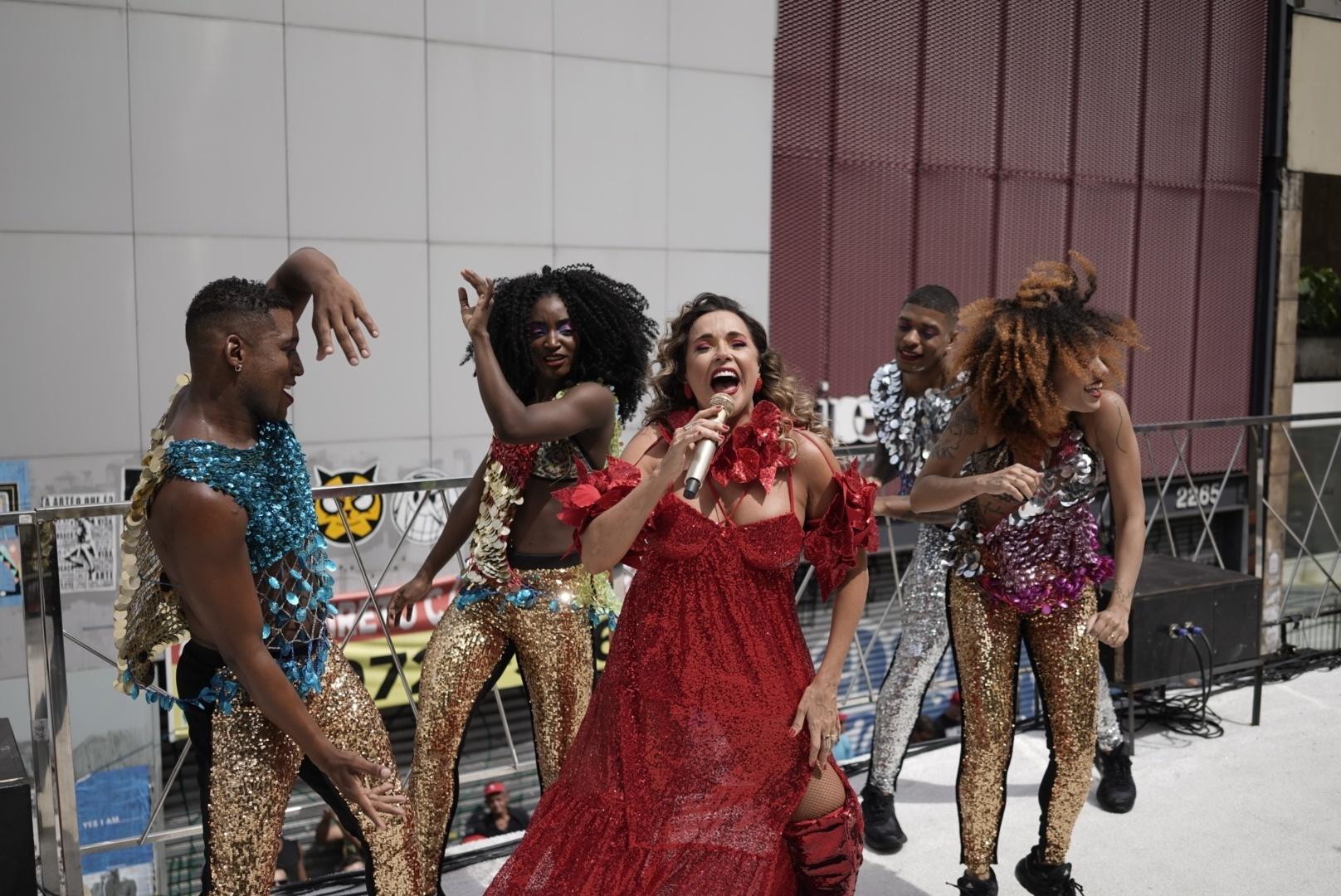 Pipoca da Rainha com Daniela Mercury começou às 14 horas - Andre Porto/UOL