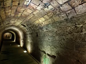 Túnel da época dos templários foi redescoberto graças a privada entupida