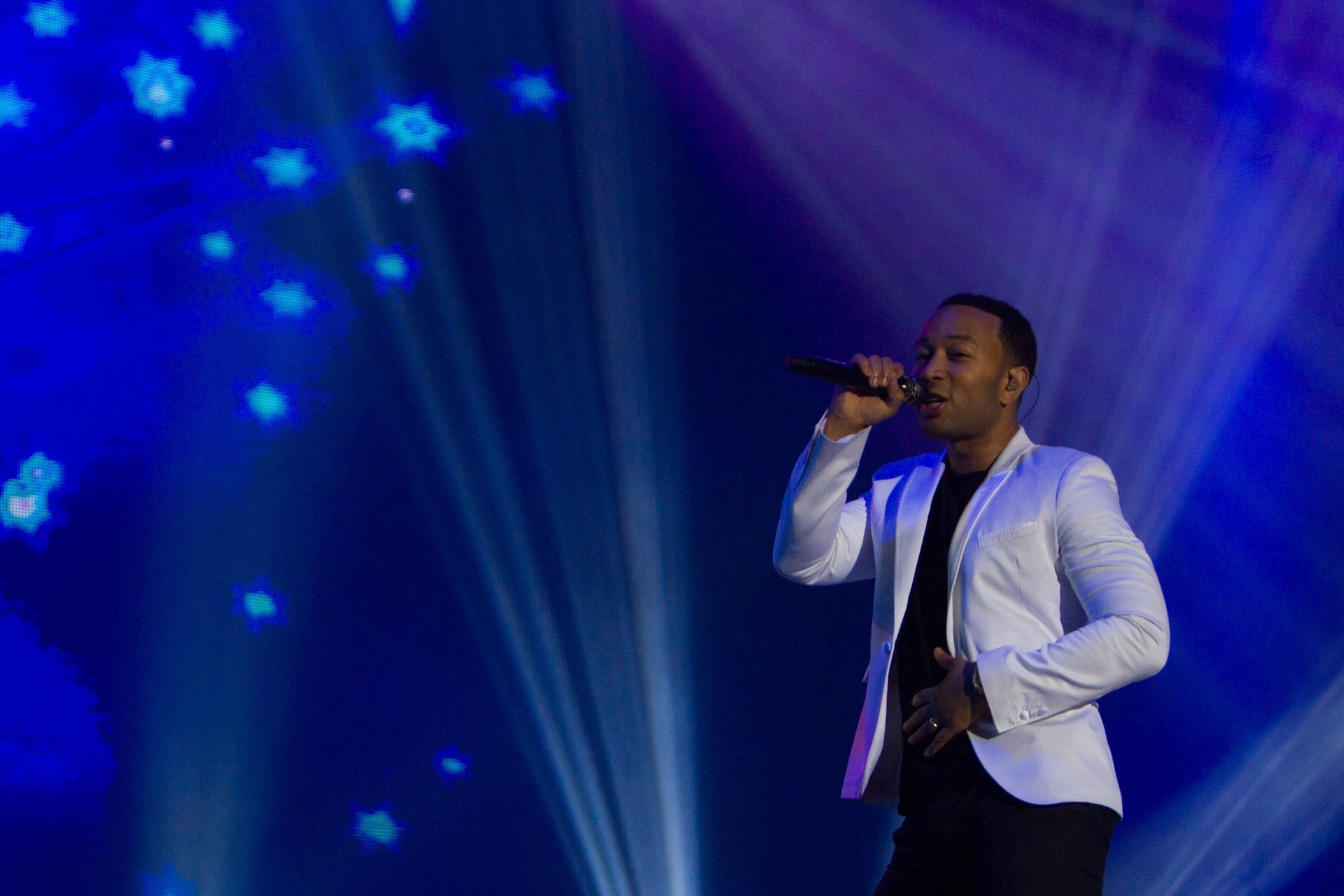 20.set.2015 - John Legend se apresenta no palco Sunset no terceiro dia do Rock in Rio 2015 - Luciano Belford/Agência Estado