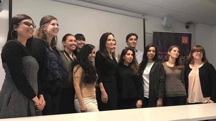 Jolie  - Reprodução/Twitter - Reprodução/Twitter