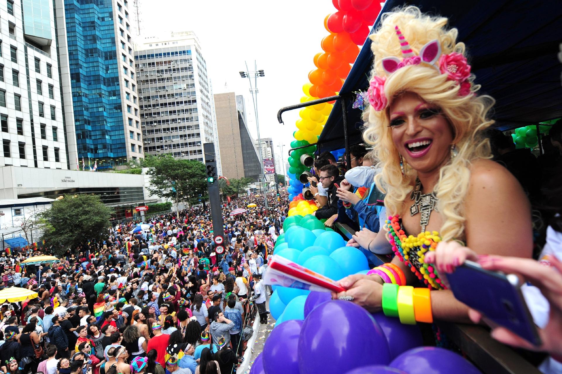Show de Gretchen na 22ª Parada do Orgulho LGBTI+ de SP - Junior Lago/UOL