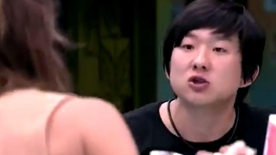 BBB 20: Pyong se irrita com Daniel - Reprodução/Globo