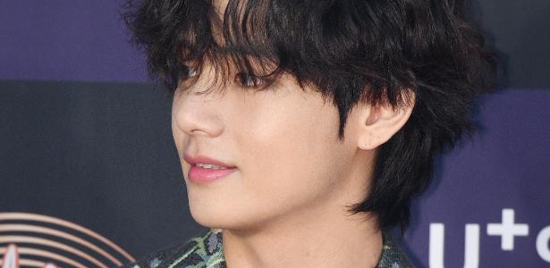 BTS: V lança emocionante música solo 'Sweet Night', e fãs elogiam