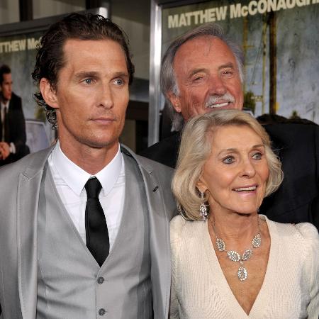 Matthew McConaughey, Kay McCabeat e James Donald McConaughey - Lester Cohen/Colaborador Getty Images