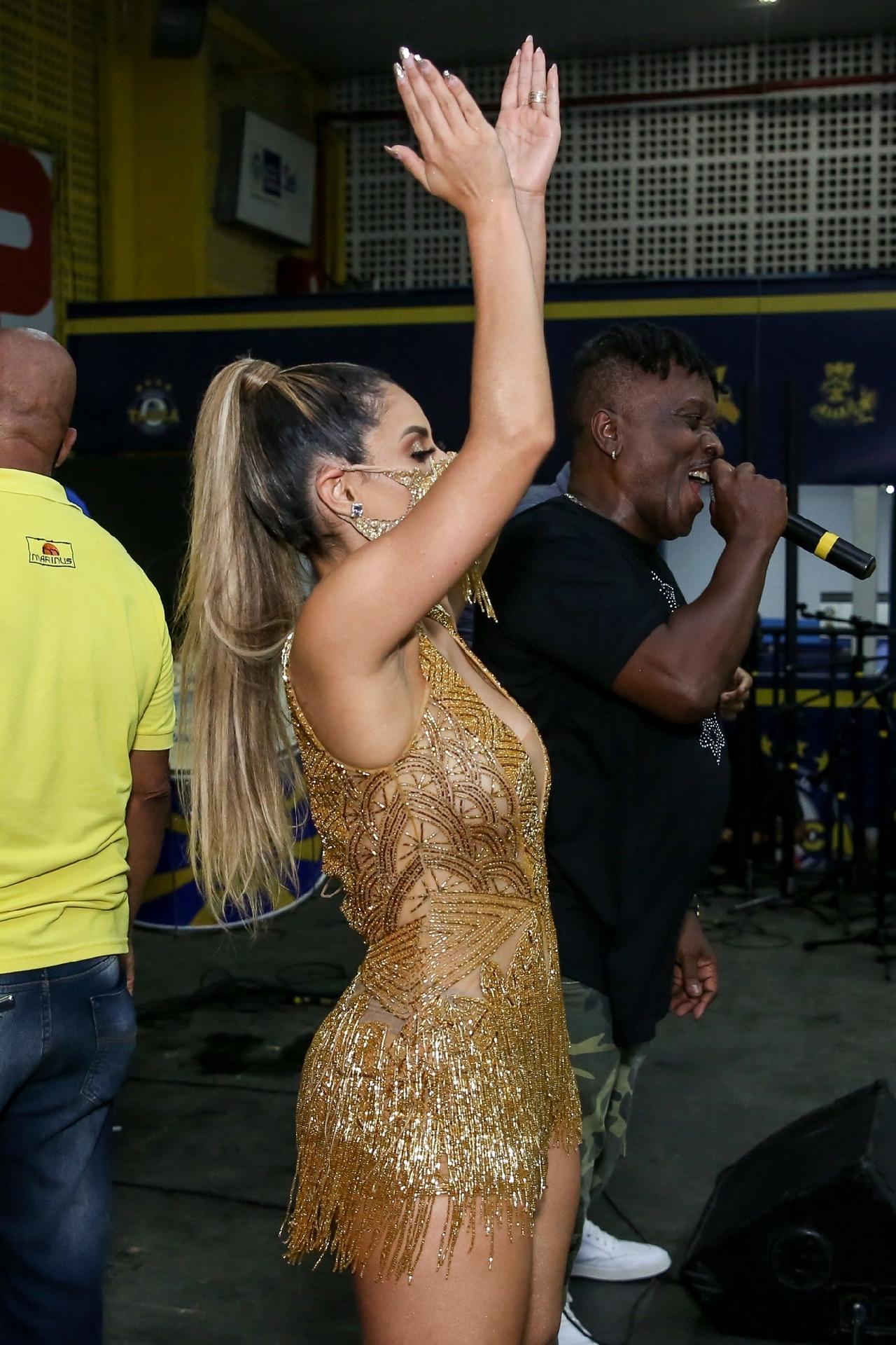 Lexa na feijoada da Tijuca - Roberto Filho/Brasil News