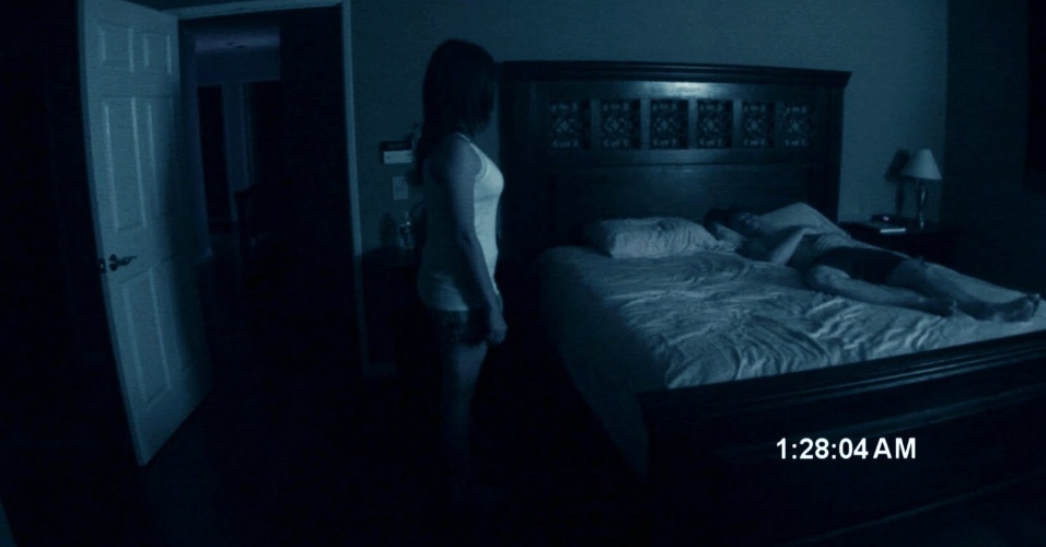 Cena do filme "Atividade Paranormal" (2009)