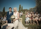 Casal britânico escolhe cenário na Toscana para casamento em estilo italiano - Reprodução/Yes Wedding