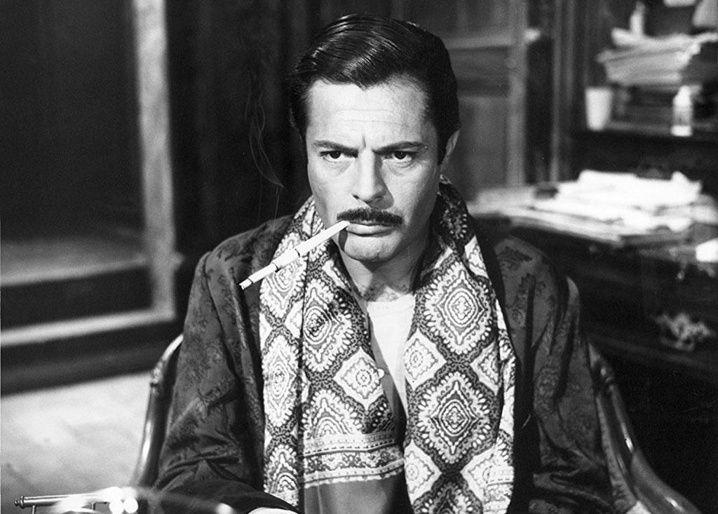 Marcello Mastroianni em cena de "Divórcio à Italiana" (1961) - Divulgação