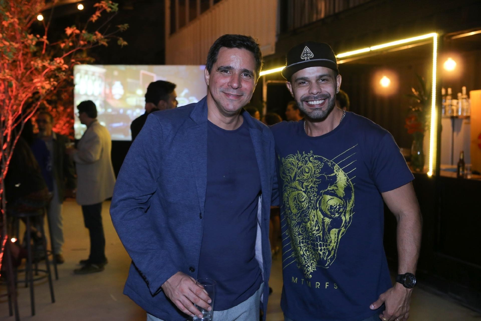 André Agra e Daniel Saboya, no Rio - Rodrigo Gorosito