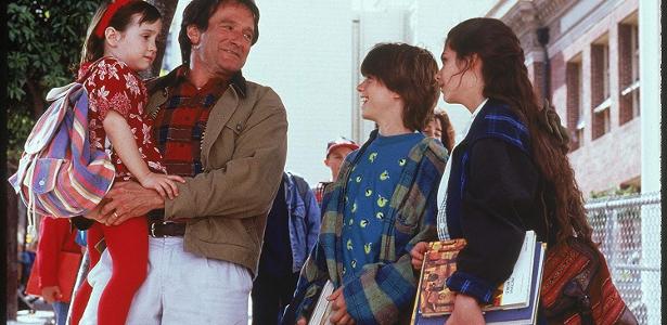 Na foto, Robin Williams com as crianças em "Uma Babá Quase Perfeita" - Divulgação - Divulgação