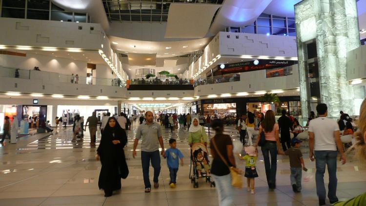 Shopping Avenues Mall, no Kuwait - Steve & Jemma Copley/creativecommons.org/licenses/by-sa/2.0/deed.en - Steve & Jemma Copley/creativecommons.org/licenses/by-sa/2.0/deed.en