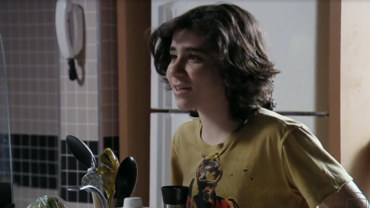 João Fernandes como Picolé em Avenida Brasil - Reprodução/Globo - Reprodução/Globo