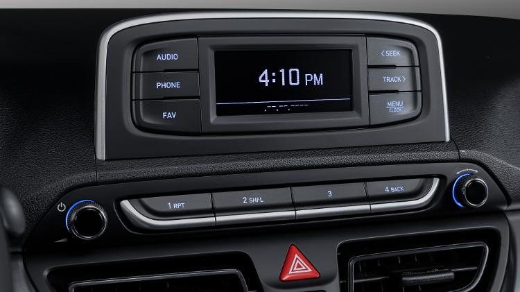 Sound has Bluetooth, USB and steering wheel controls, but loses color touchscreen and only two speakers - Disclosure