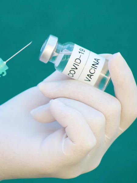 Imagem ilustrativa da vacina contra a covid-19, causada pelo novo coronavírus - Miguel Noronha/Futura Press/Estadão Conteúdo