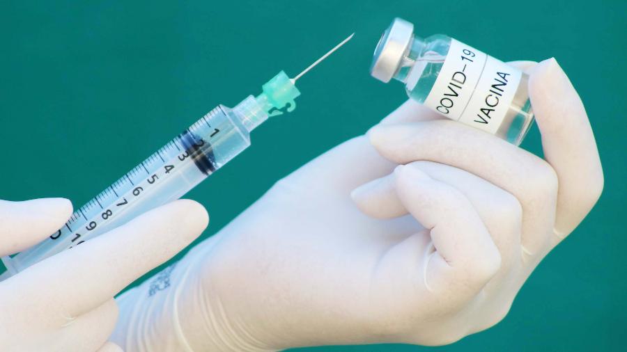 Vacina russa deve ser produzida em massa por laboratórios privados em setembro - Miguel Noronha/Futura Press/Estadão Conteúdo