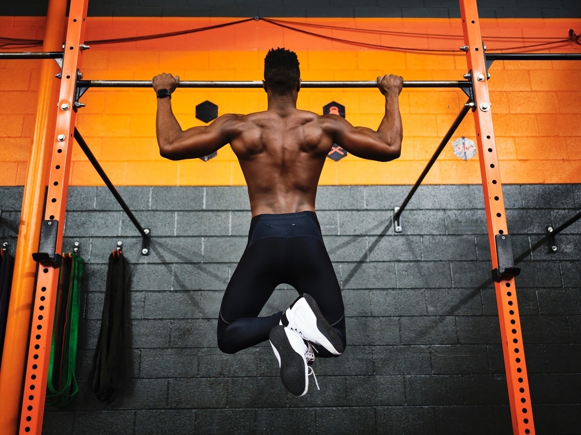 aparelhos de musculação membros superiores polia - Pesquisa Google