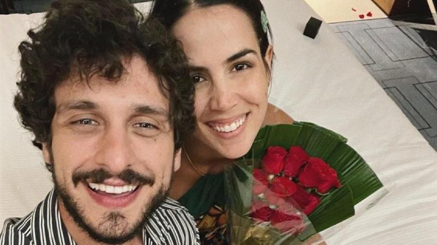 Pérola Faria e Mário Bregieira se conheceram nos bastidores de novela da Record TV - Reprodução/Instagram