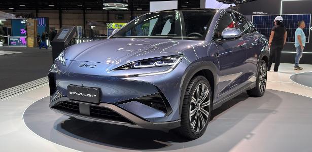 Chinesa BYD tem recorde, supera Tesla e lidera mercado de carros elétricos