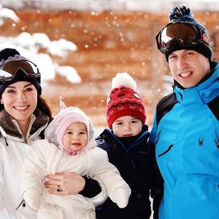 Príncipe William e a Duquesa Kate Middleton em férias nos alpes franceses com os filhos Charlotte e George - John Stillwell /Divulgação