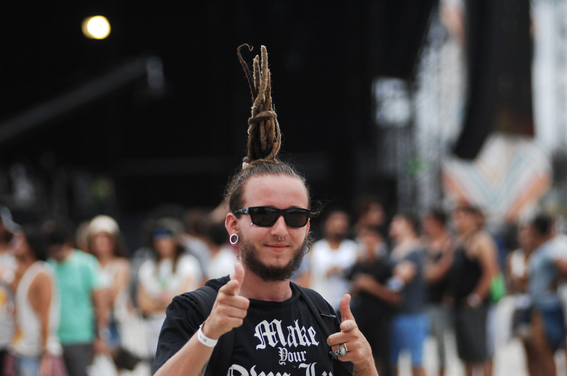 13.mar.2016 - Público curte o segundo dia do Lollapalooza Brasil 2016 - Reinaldo Canato/UOL