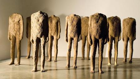 As "abakanes", trabalho de Magdalena Abakanowicz - Divulgação