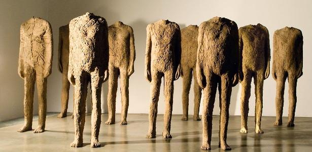 As "abakanes", trabalho de Magdalena Abakanowicz - Divulgação - Divulgação