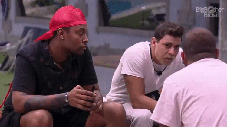 BBB 21: Projota, Rodolffo, Nego Di e Caio conversaram na área externa da casa sobre formação de paredão - Reprodução/Globoplay - Reprodução/Globoplay