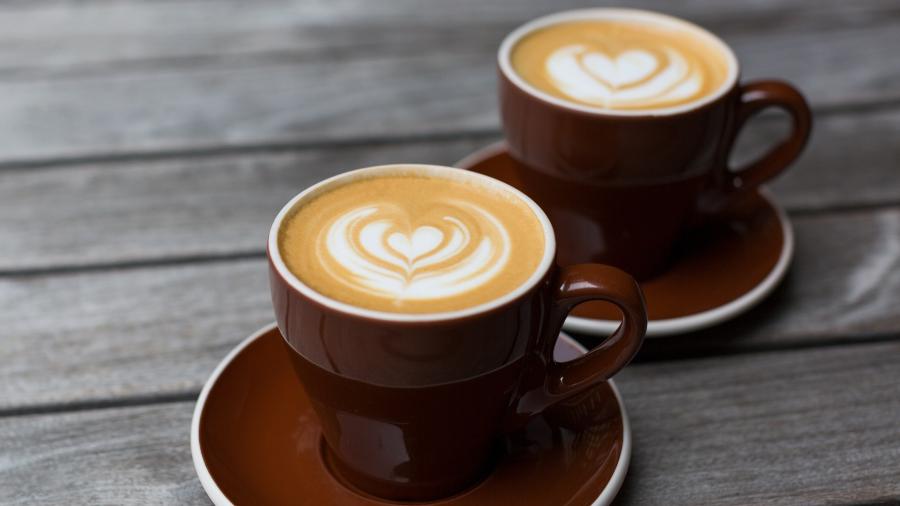 Comemore o Dia Mundial do Café com acessórios para deixar a bebida ainda mais saborosa - Yulia Lisitsa/Getty Images/iStockphoto