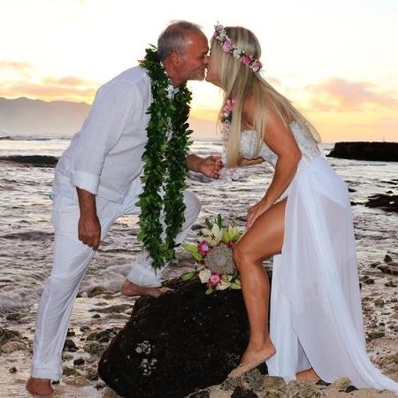 Kadu Moliterno e Cristianne Rodriguez se casaram no Havaí  - Divulgação/MF Assessoria 