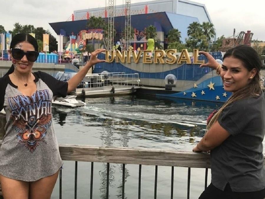 Simaria, da dupla com Simone, usa camisa da banda americana Lynyrd Skynyrd - Reprodução/Instagram